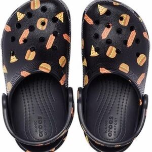 NWOT hamburger-hotdog- pizza crocs woman’s 7 men’s 4